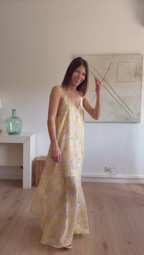 Vestido floral amarillo